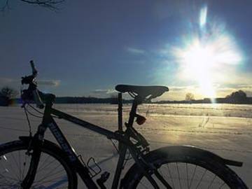 Fahrrad vor Sonnenuntergang